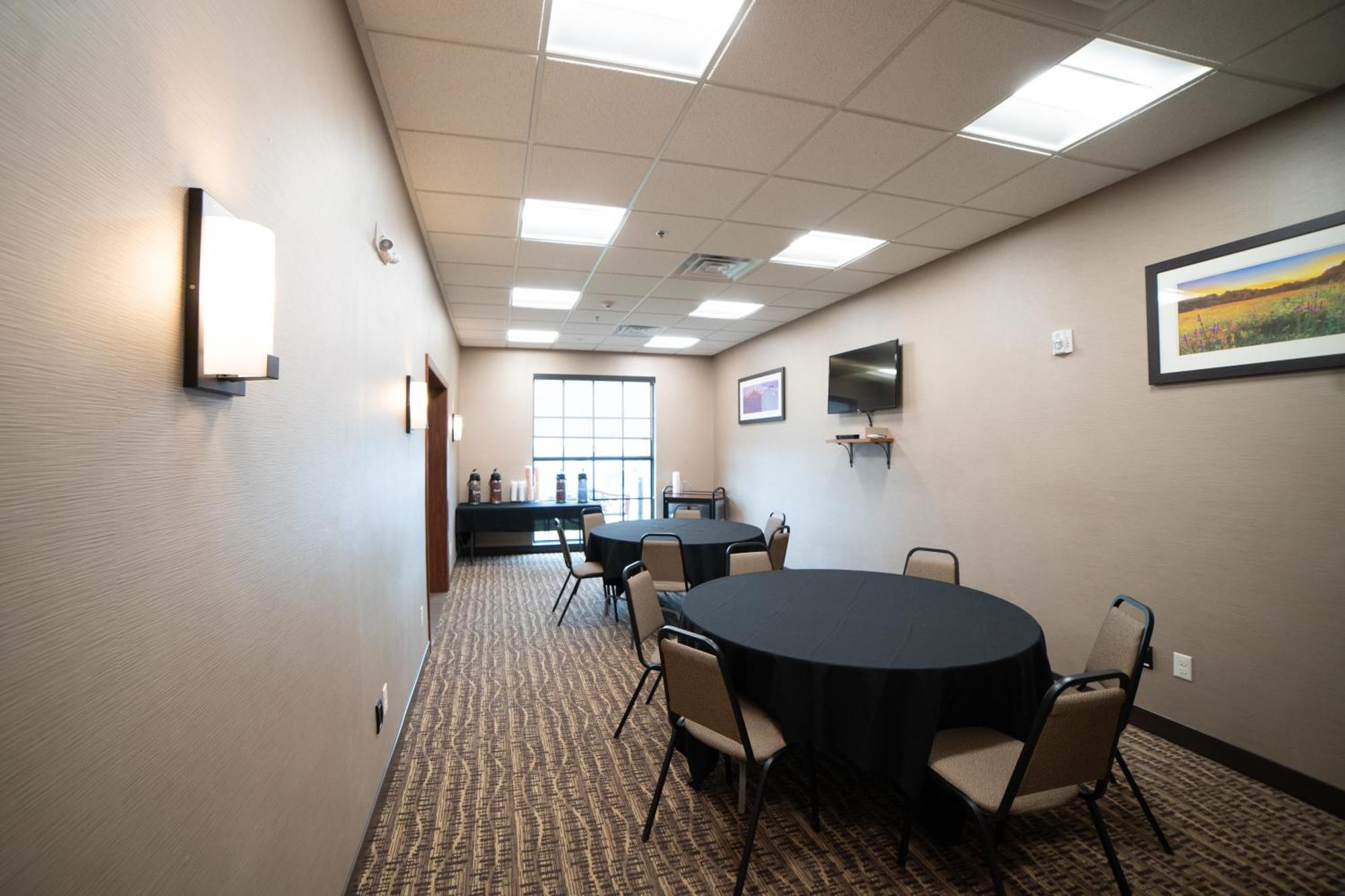 Comfort Suites University Brookings Buitenkant foto