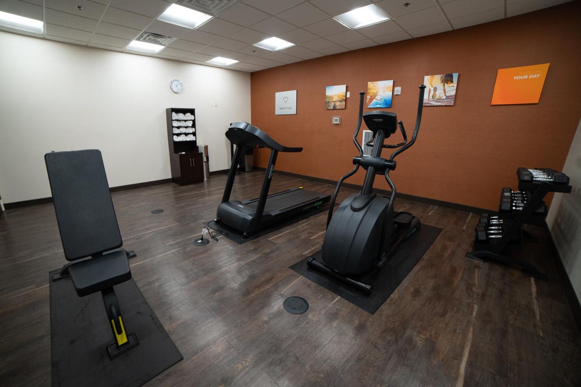 Comfort Suites University Brookings Buitenkant foto