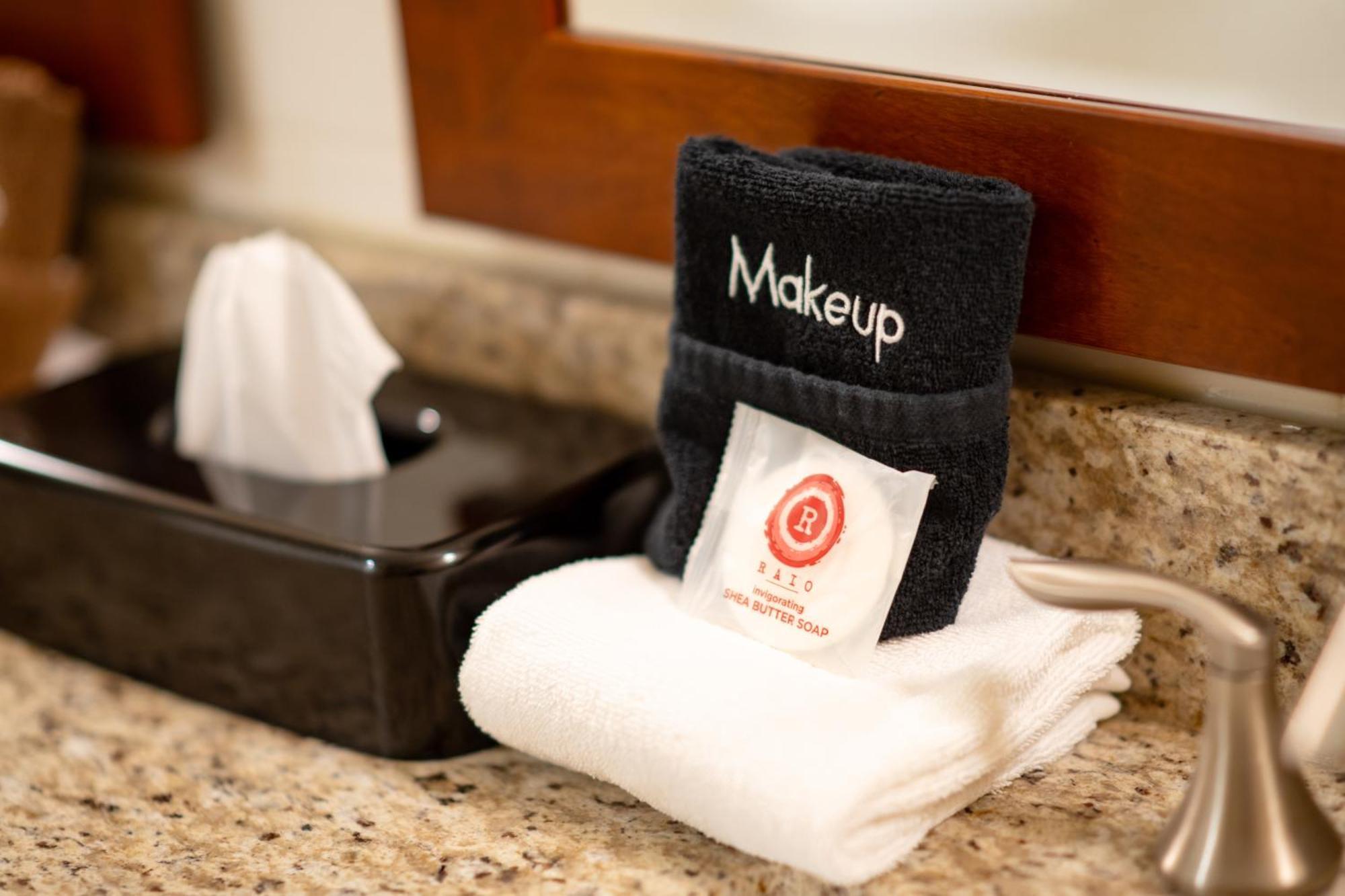 Comfort Suites University Brookings Buitenkant foto