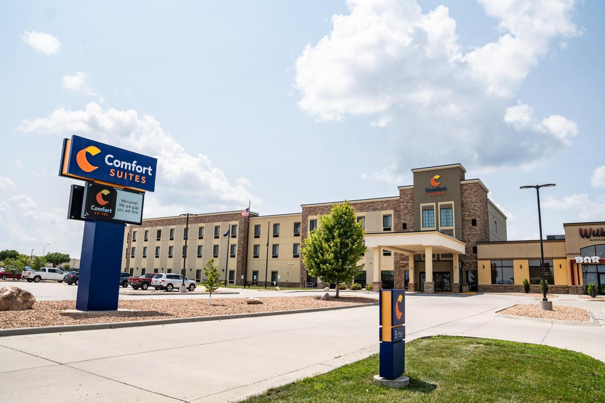 Comfort Suites University Brookings Buitenkant foto