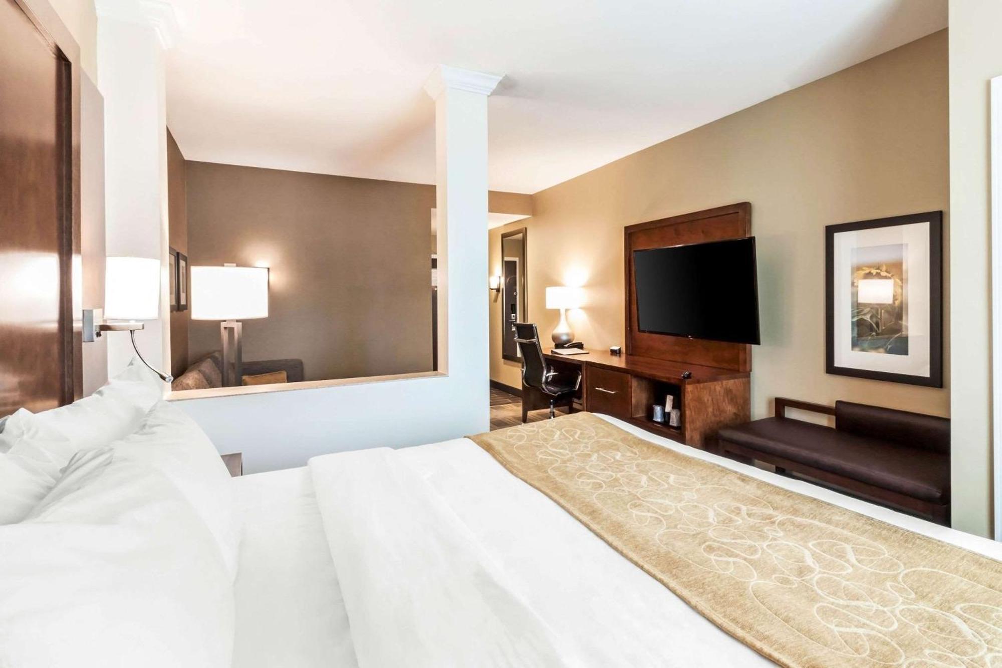 Comfort Suites University Brookings Buitenkant foto
