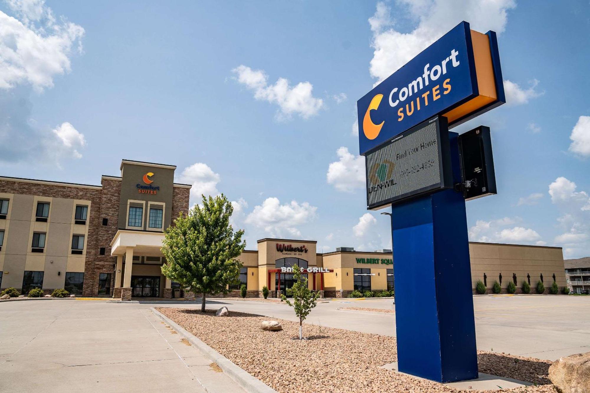 Comfort Suites University Brookings Buitenkant foto